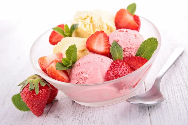 Helado de frutas — Foto de Stock