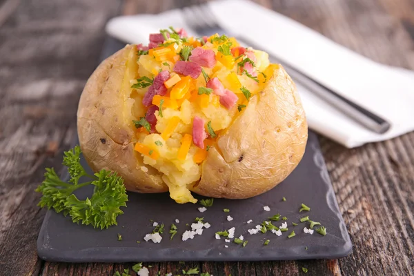 Heerlijke gebakken aardappel — Stockfoto
