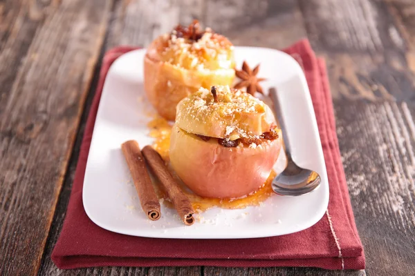 Manzanas al horno de cerca — Foto de Stock