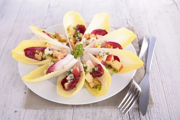 Ensalada de verduras frescas —  Fotos de Stock