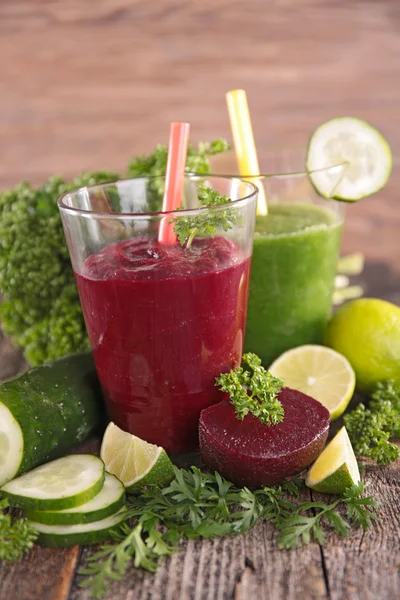 Healthy vegetable juice — Stock Photo, Image