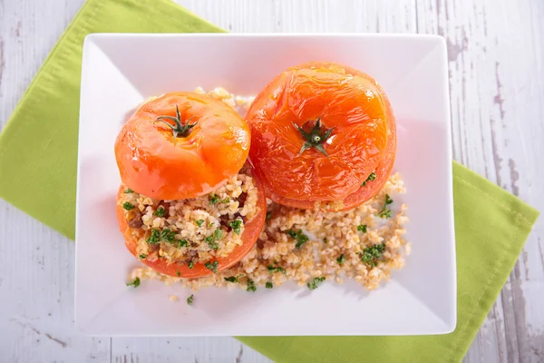 Baked tomatoes on plate — Stock Photo, Image