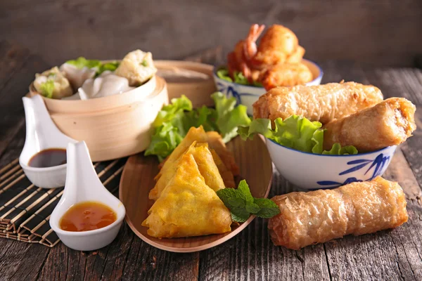 Assortment of asian cuisine — Stock Photo, Image