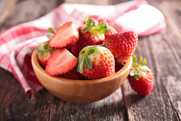 ताजे स्ट्रॉबेरी बंद — स्टॉक फोटो, इमेज