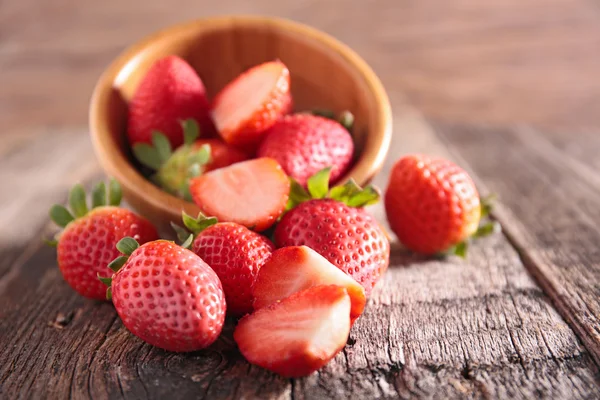新鲜草莓收尾 — 图库照片