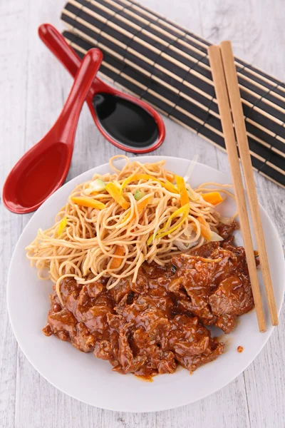 Leckere asiatische Küche — Stockfoto