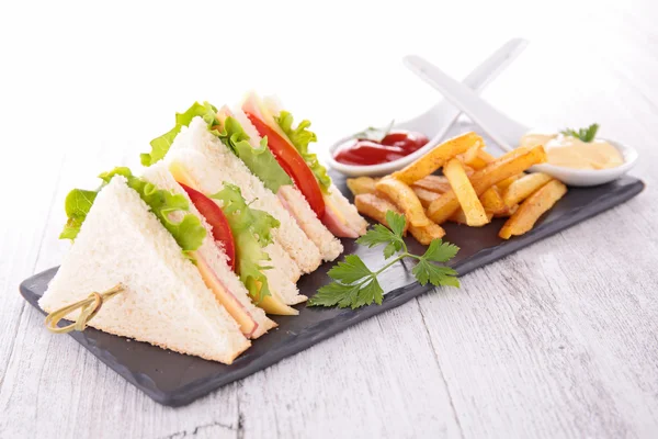 Sandwich y papas fritas en palitos — Foto de Stock