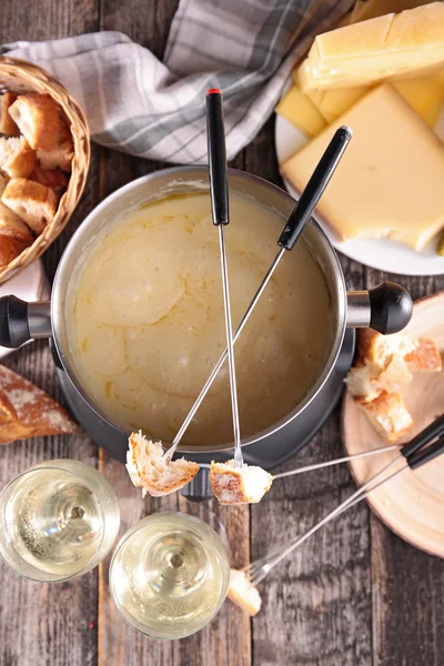 Fondue queijo saboroso — Fotografia de Stock