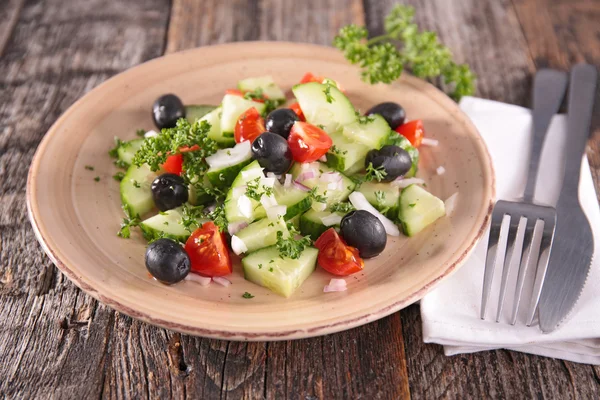 Frischer Gemüsesalat — Stockfoto