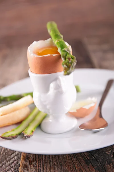 Boiled egg on eggcup — Stock Photo, Image
