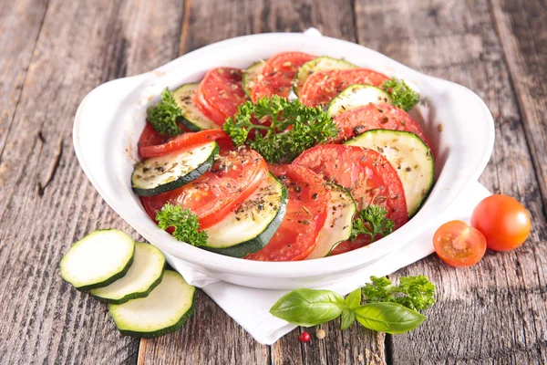 Tomato, courgette and herbs — Stock Photo, Image