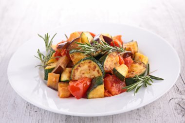 Ratatouille ünlü Fransız çanak