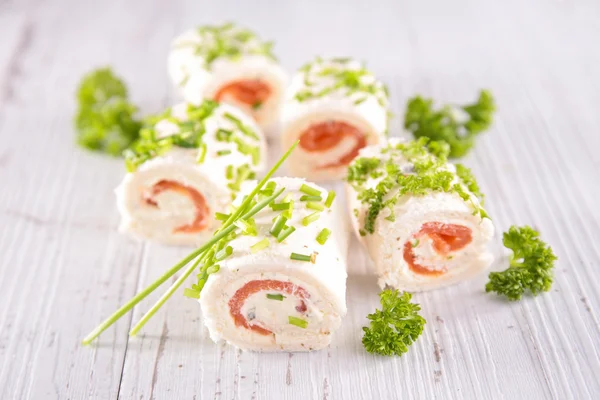 Canape with cheese, salmon and herbs — Stock Photo, Image