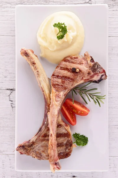 Roasted lamb chop — Stock Photo, Image