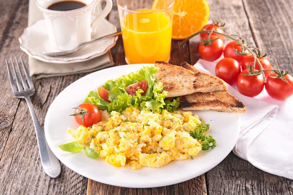 Smaklig och hälsosam frukost — Stockfoto