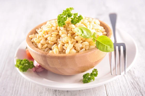 Ciotola di grano d'orzo — Foto Stock