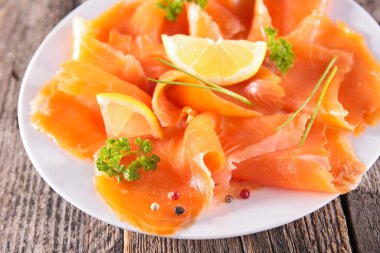 Limonlu somon füme