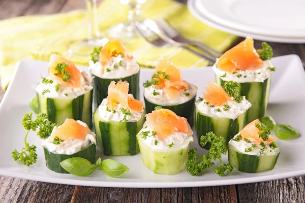 Comida de canapé, refeição buffet — Fotografia de Stock