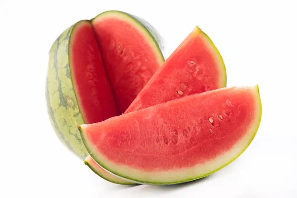 Watermeloen met bessen aan boord — Stockfoto