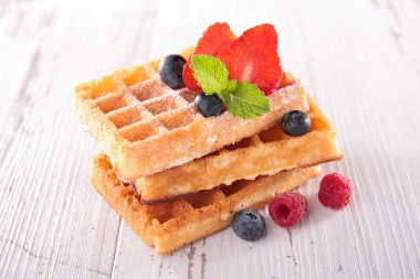 Waffle berry meyve ile