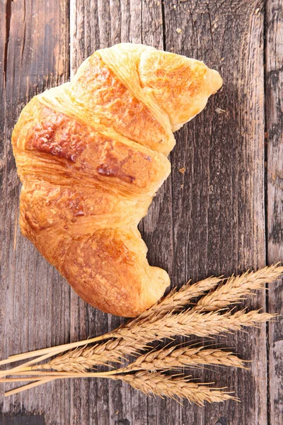 Färska hela croissant — Stockfoto