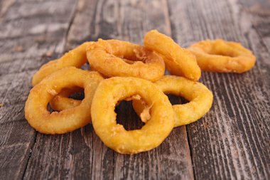 derin kızarmış kalamar