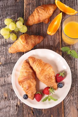 ay çöreği, portakal suyu, meyve