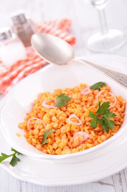 haşlanmış kırmızı mercimek