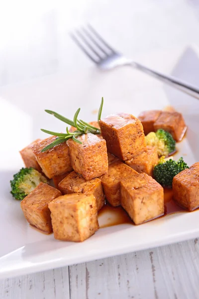 Stekt tofu, soja ost — Stockfoto