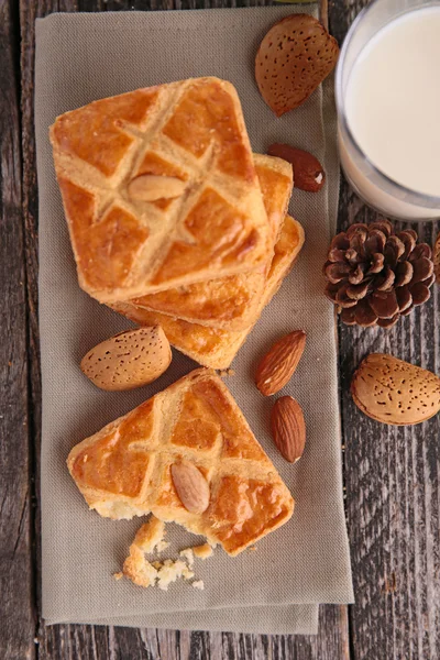 Mandelkuchen-Dessert — Stockfoto