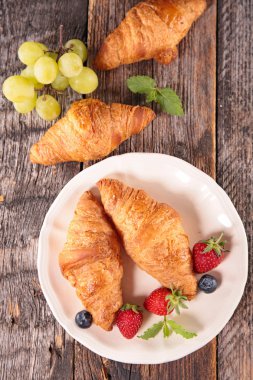 ay çöreği, üzüm, çilek