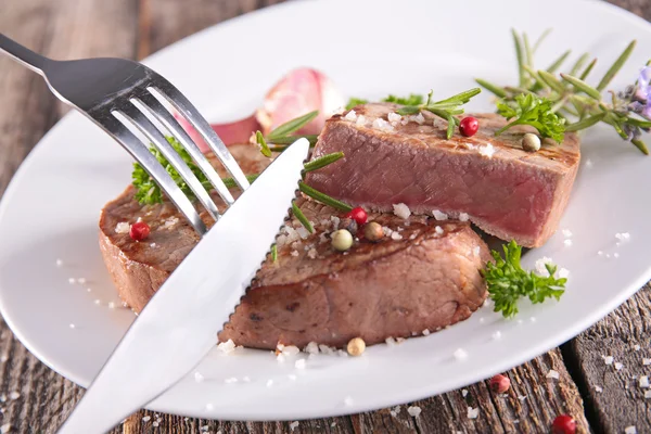 Grilovaný hovězí steak — Stock fotografie