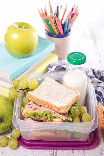 Sandwich ans school supplies — Stock Photo, Image