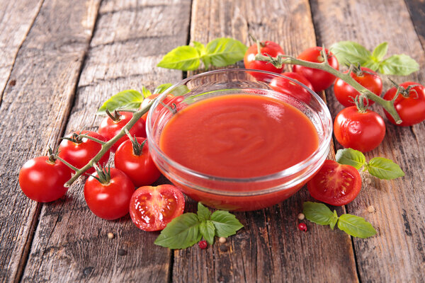 Tomato sauce or gazpacho