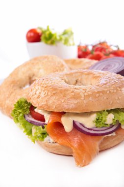 Hamburger ile Somon fileto