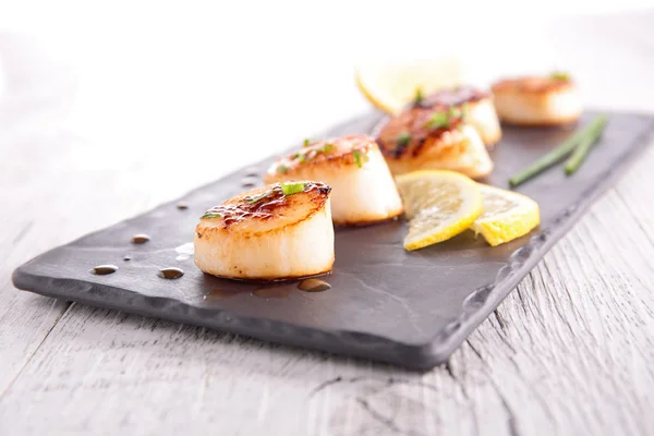 Seared scallops, seafood — Stock Photo, Image