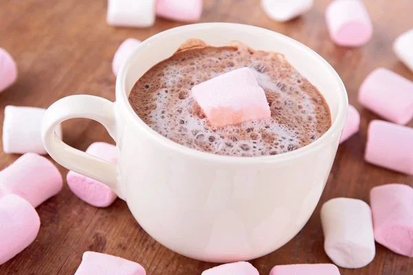 Hot chocolate with candies — Stock Photo, Image