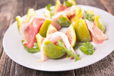 Meze, incir ve jambon