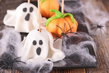 Cadılar Bayramı kek, şekerleme