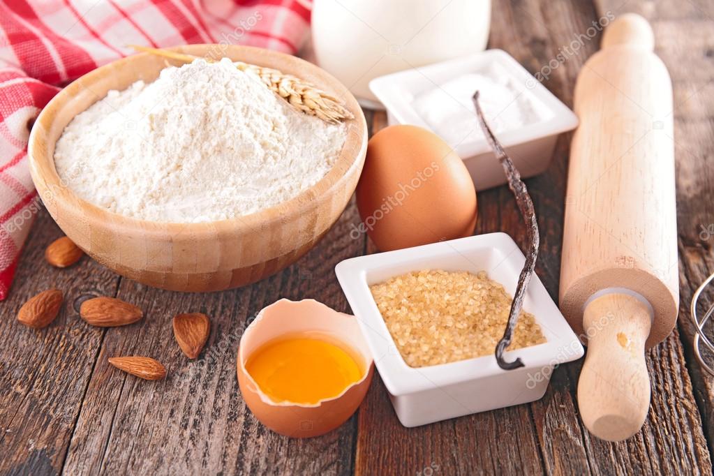 Cake baking ingredients — Stock Photo © studioM 83762416