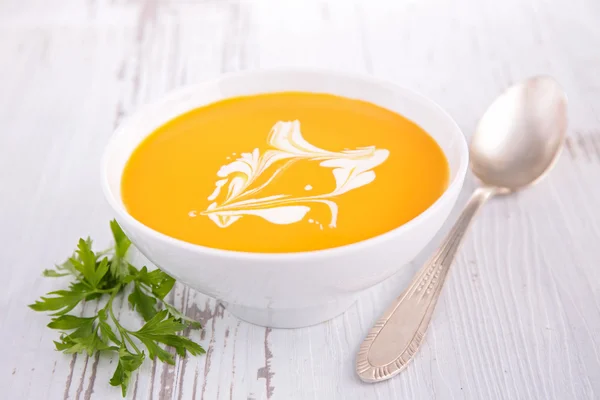 Soupe à la citrouille dans un bol — Photo