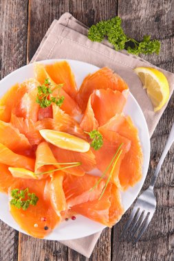 füme somon fileto limonlu