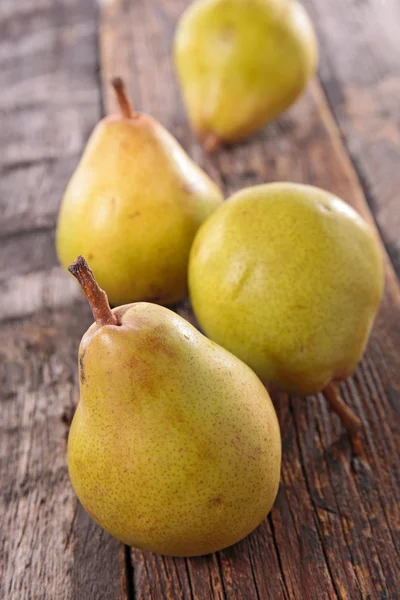 Frische reife Birnenfrüchte — Stockfoto