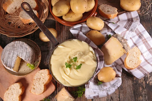 Aligot, Peynirli Fondü — Stok fotoğraf