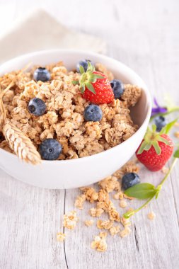 müsli ve kahvaltı için çilek