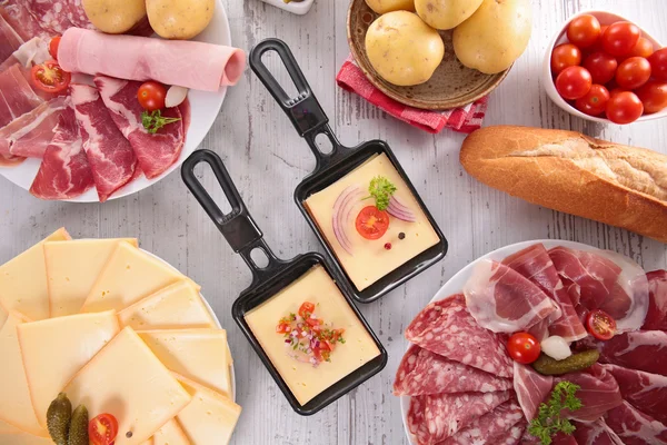 Raclette partito formaggio — Foto Stock