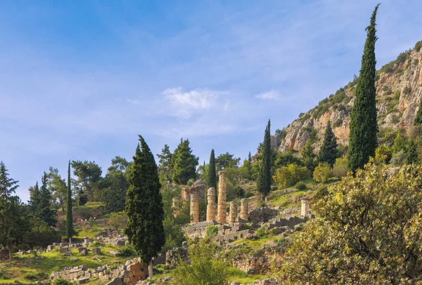 Yunan kalıntıları Delphi 'de, tatil beldesinde, Yunanistan' da turizm turizminde
