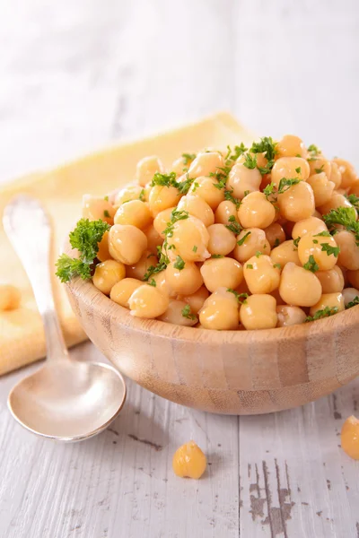 Gekochte Kichererbsen, vegetarische Mahlzeit — Stockfoto