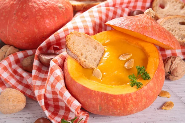 Autumn carrot soup — Stock Photo, Image