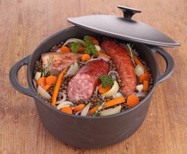 sebze ve et ile mercimek